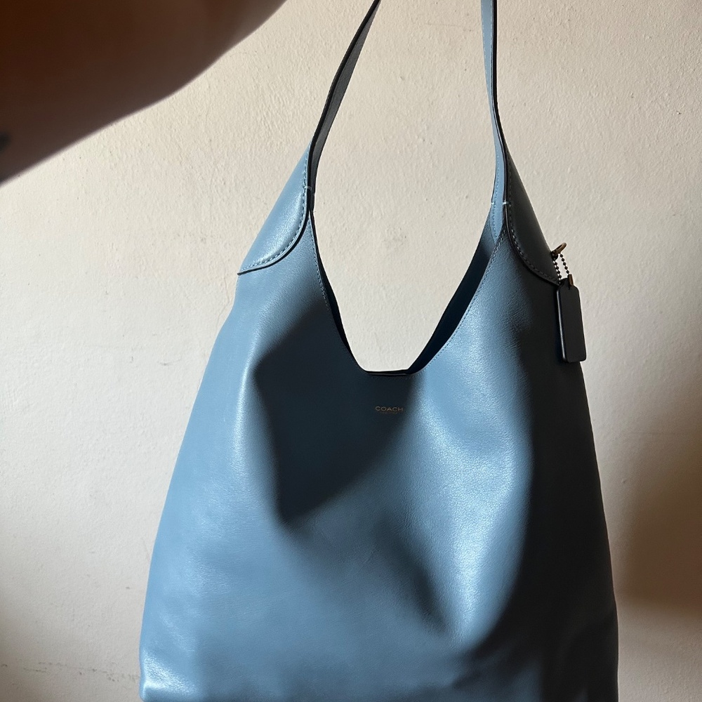 Brooklyn Shoulder Bag 39 | Bluebell Color - Picture 2 of 13